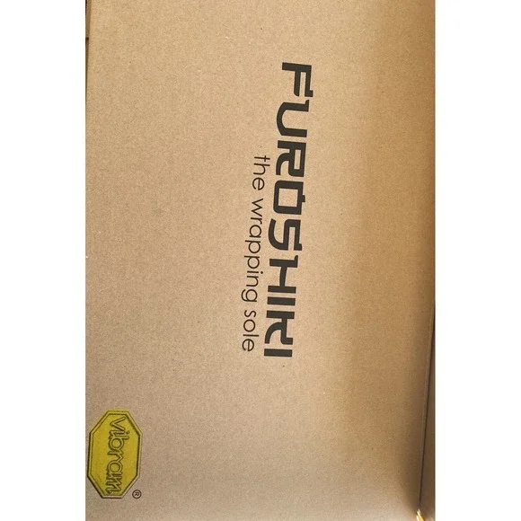 Vibram Furoshiki Shearling‎ High Boots Women's Black Size S (38/39) Size 7 - Picture 8 of 8